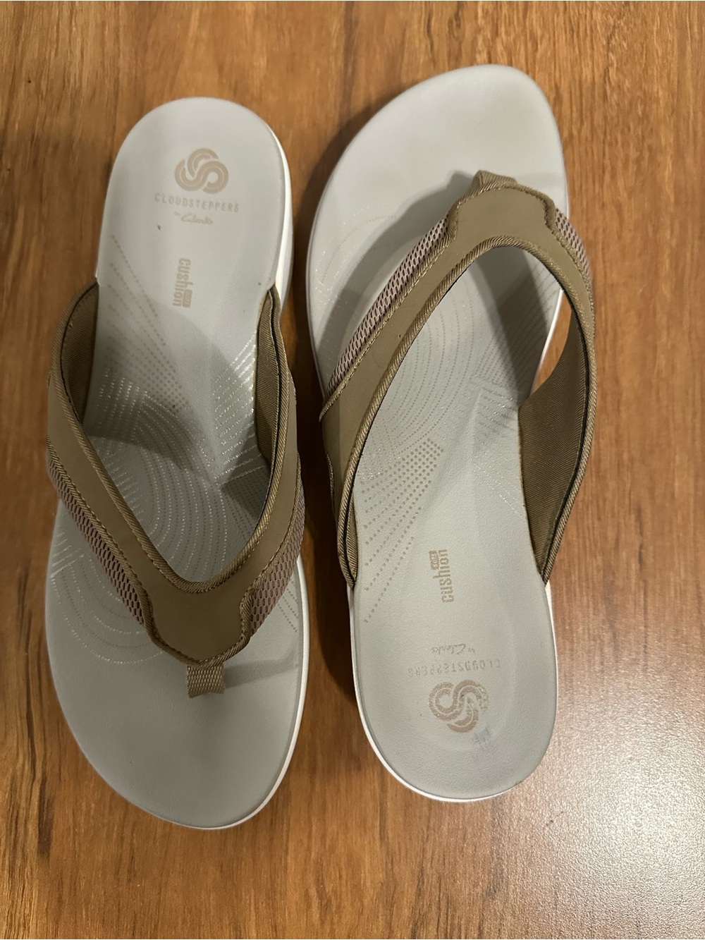 Clarks Cloudsteppers Arla Marina Women’s Size 10 M Taupe Sandals Cushion Soft